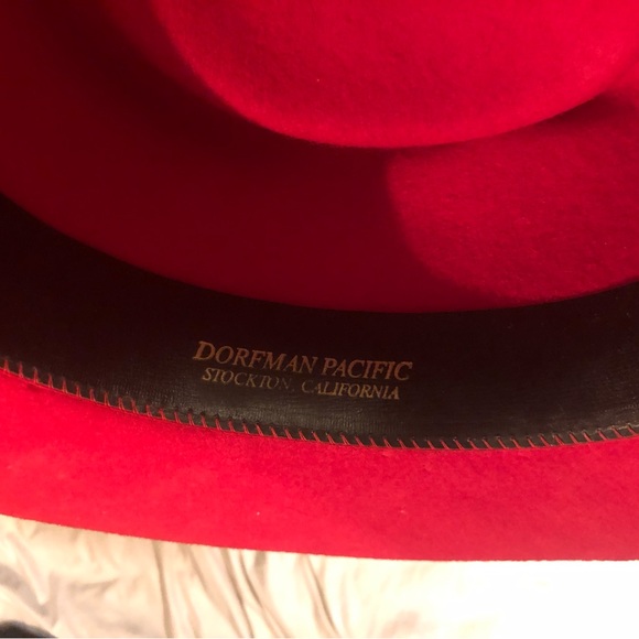 Red Wide-Brimmed Fedora Hat - Picture 4 of 4